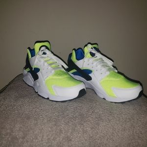 Nike Air Huarache Run SE